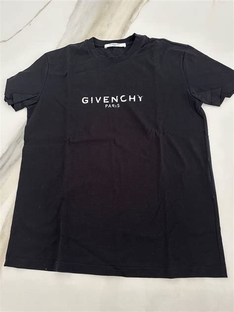 maglietta givenchy semplice